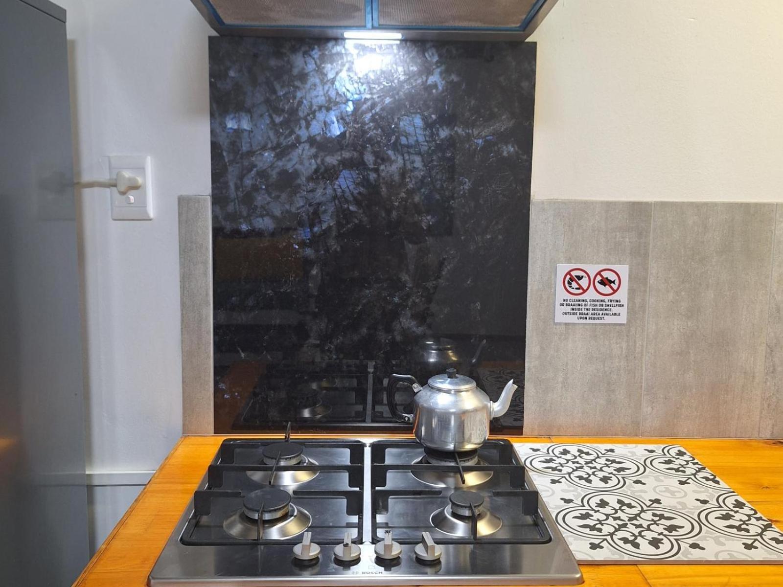 High Level Self Catering Agulhas Apartment Room photo